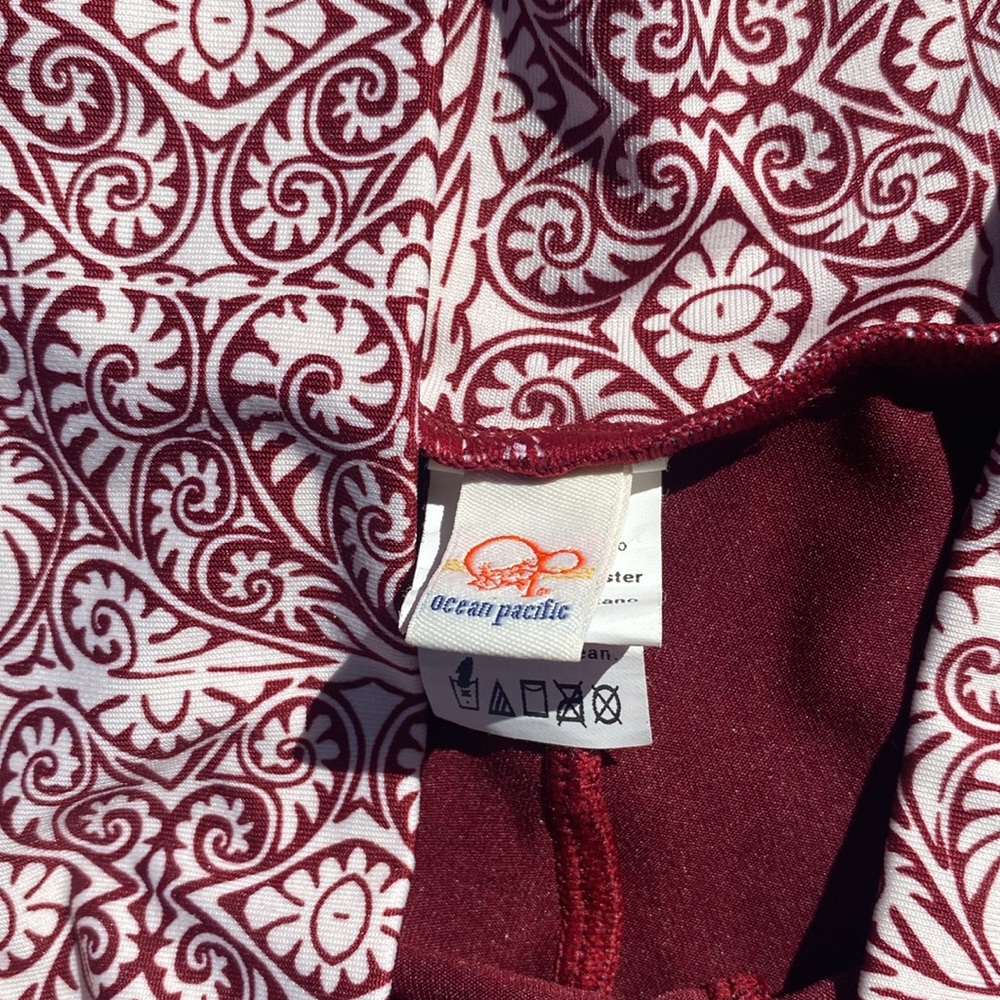 OP Red Casual capri Shorts Relaxed Fit - Picture 3 of 7